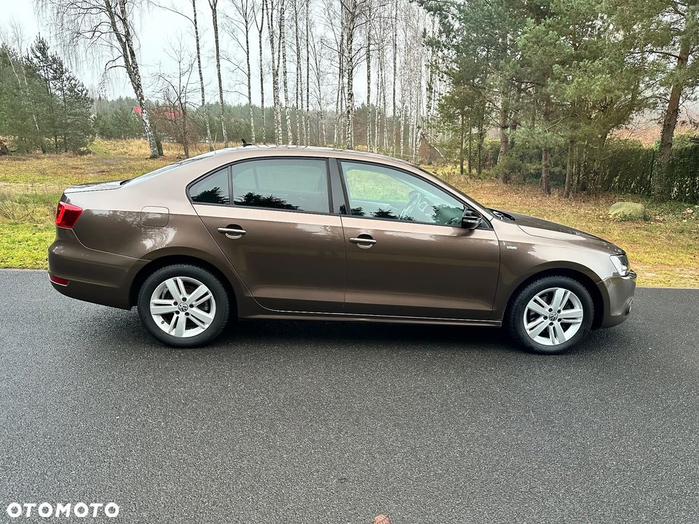Volkswagen Jetta 1.4 TSI Match - 5