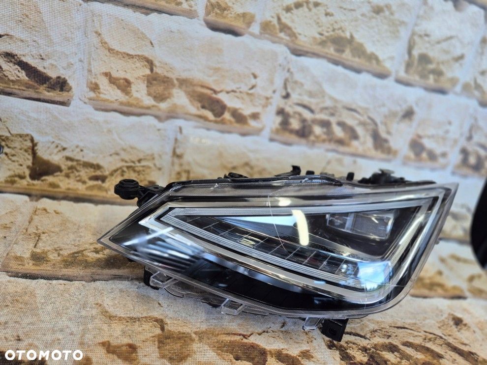seat ibiza 5 V 6f1 ARONA lift 22\' full led europa lewa lampa - 2