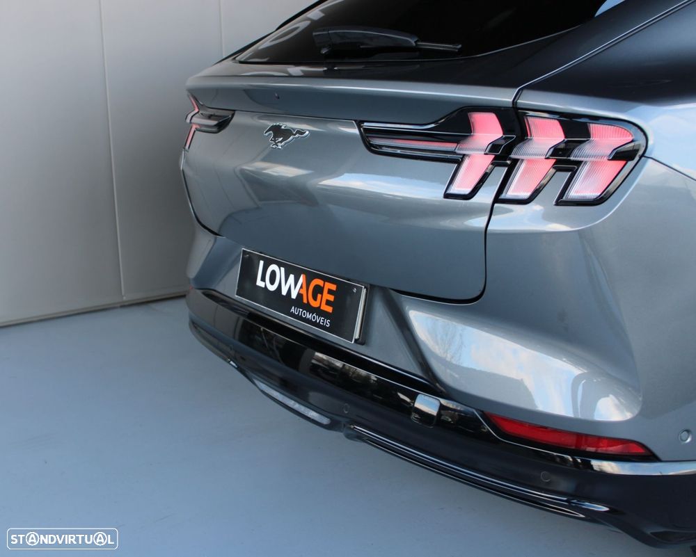 Ford Mustang Mach-E 98.7 kWh Premium - 42