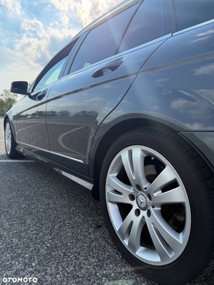 Mercedes-Benz Klasa C 250 CDI 4Matic 7G-TRONIC Avantgarde Edition - 9