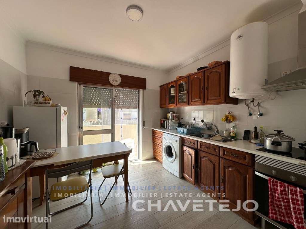 Apartamento T1 com arrecadação em Tomar - Investimento com Rentabil... - Grande imagem: 2/10