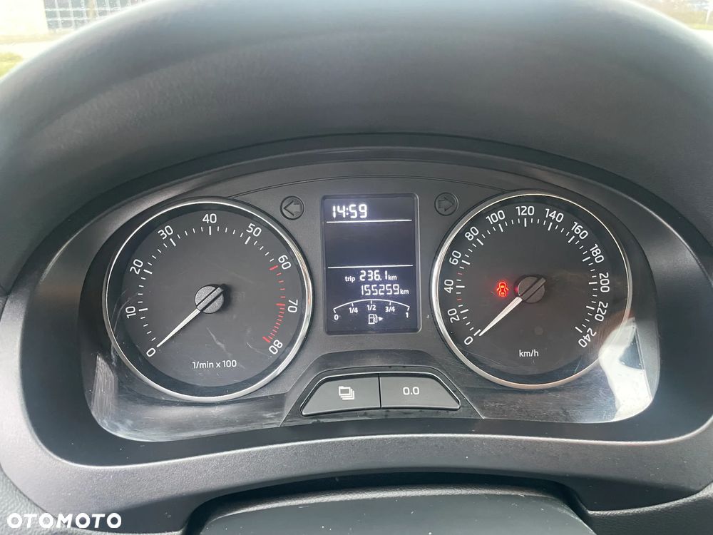 Skoda RAPID 1.2 TSI Edition - 11