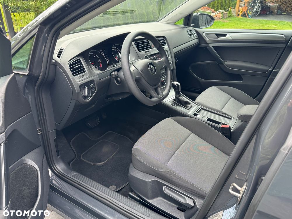 Volkswagen Golf 1.6 TDI BlueMotion Technology DSG Comfortline - 10