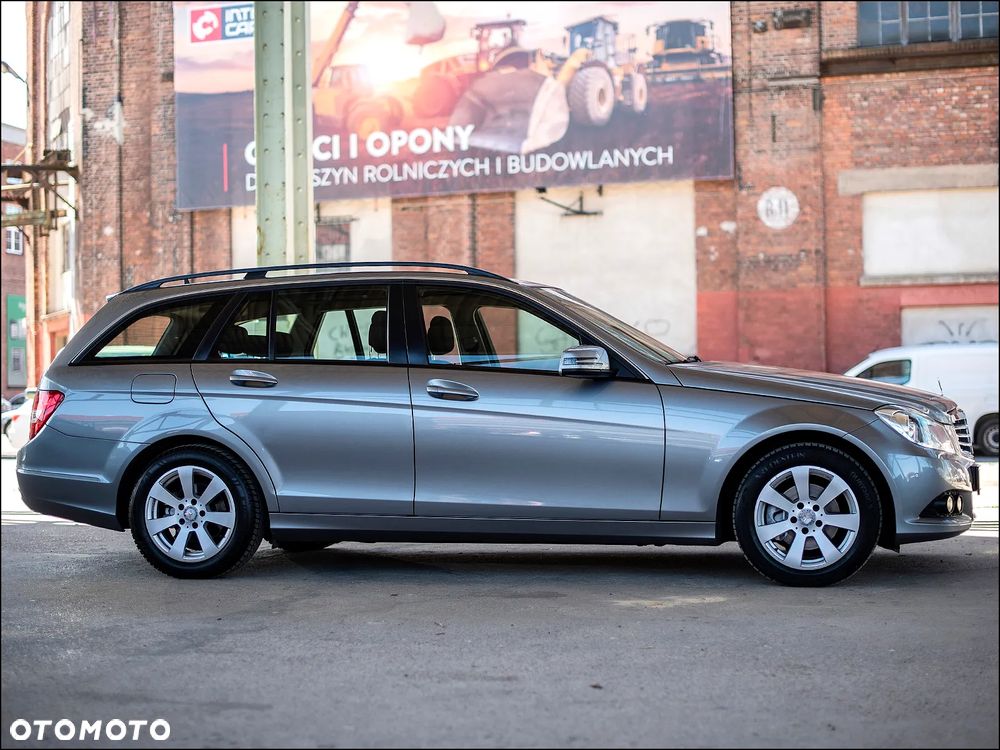 Mercedes-Benz Klasa C 180 (BlueEFFICIENCY) Elegance - 9
