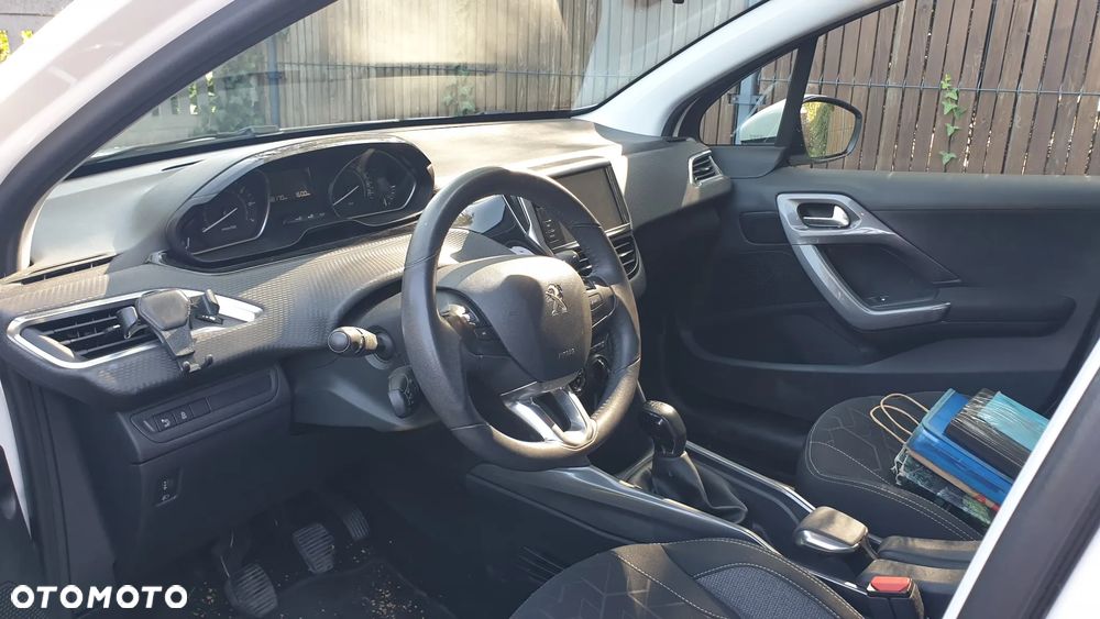 Peugeot 2008 1.2 Pure Tech Active EU6 - 2