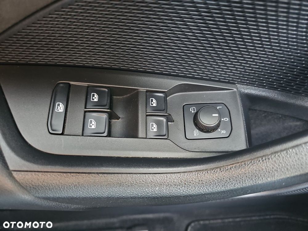 Skoda Octavia 2.0 TDI RS DSG - 22