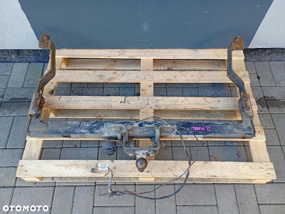 hak holowniczy wiązka opel vivaro a renault trafic ii primastar 2001-2014 8200271018 - 2