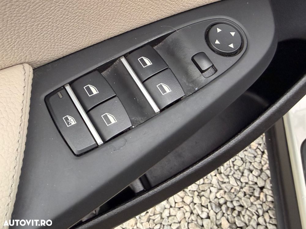 BMW X3 xDrive20d - 17