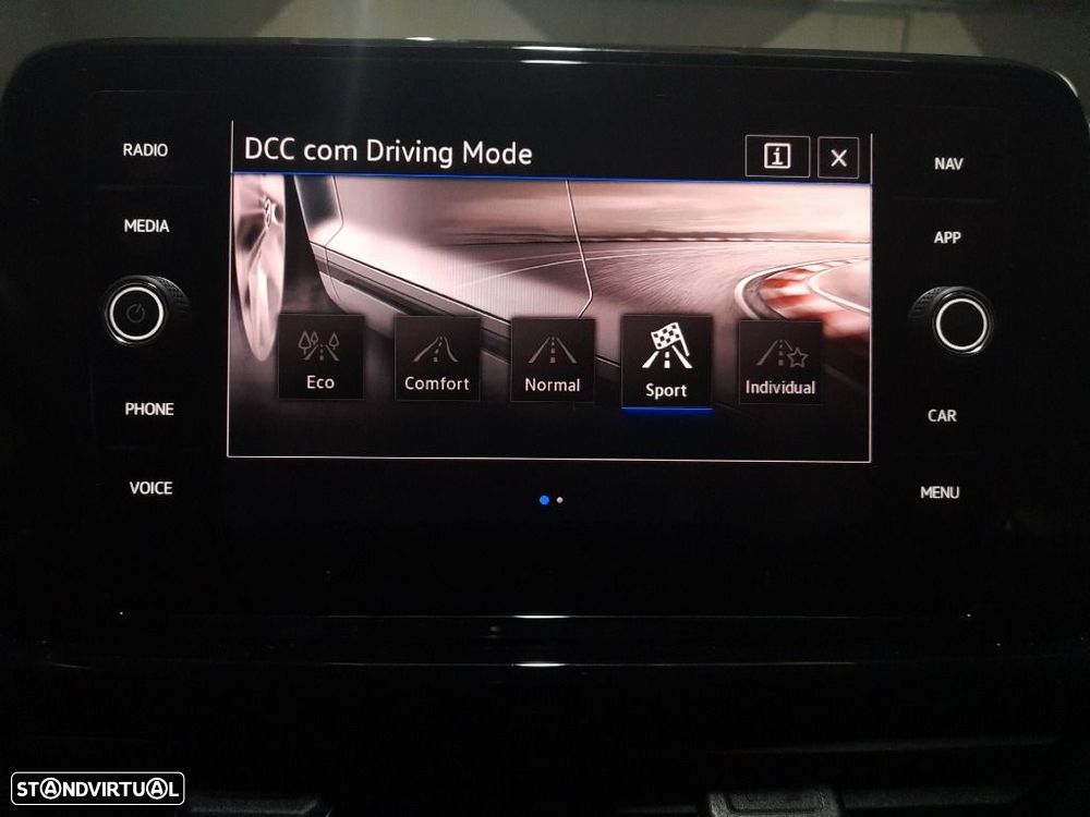 VW T-Roc 1.5 TSI Black Style DSG - 25