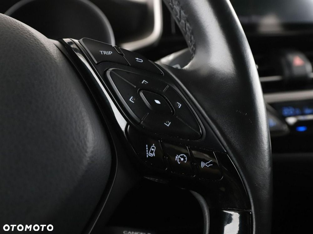 Toyota C-HR 1.8 Hybrid Dynamic - 29