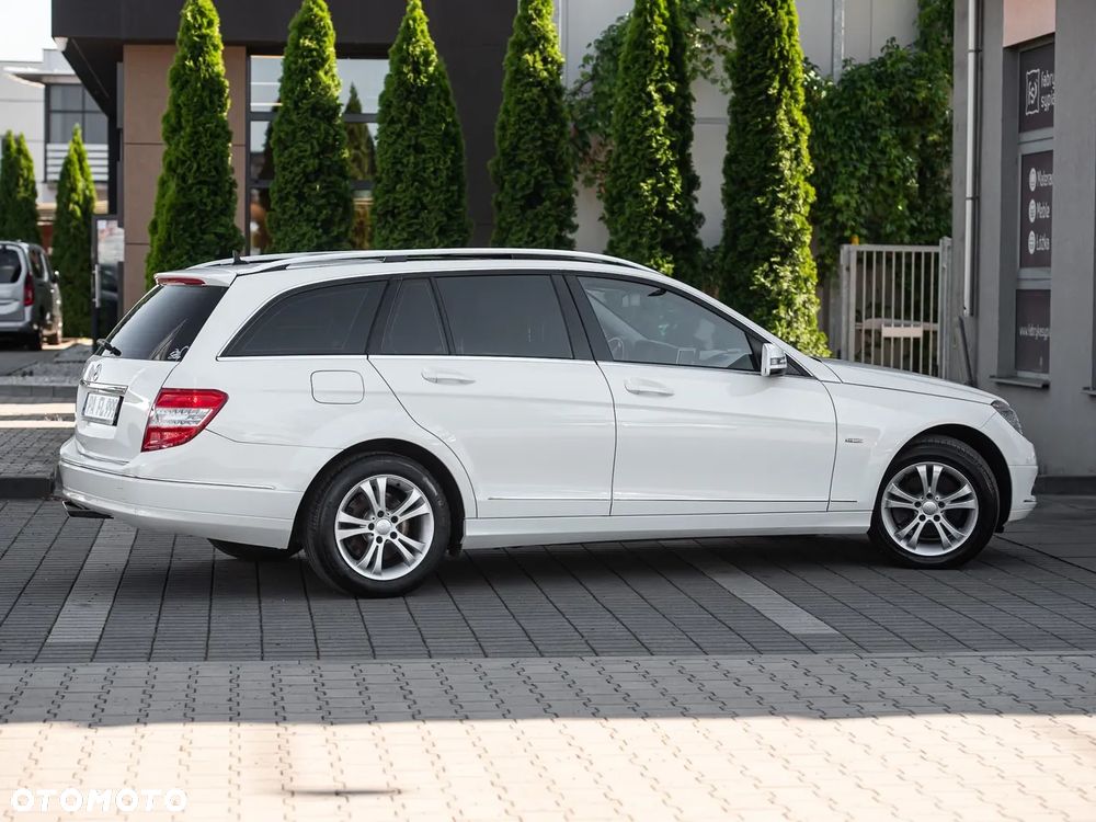 Mercedes-Benz Klasa C 200 Kompressor Avantgarde - 14