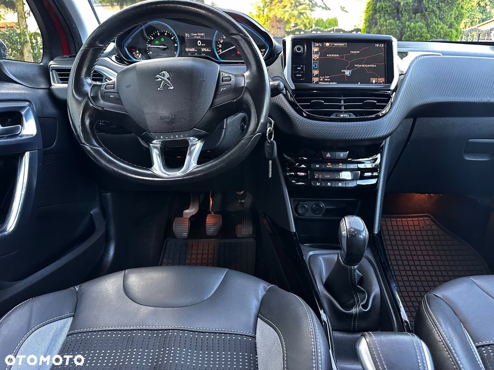 Peugeot 2008 PureTech 82 Allure - 37