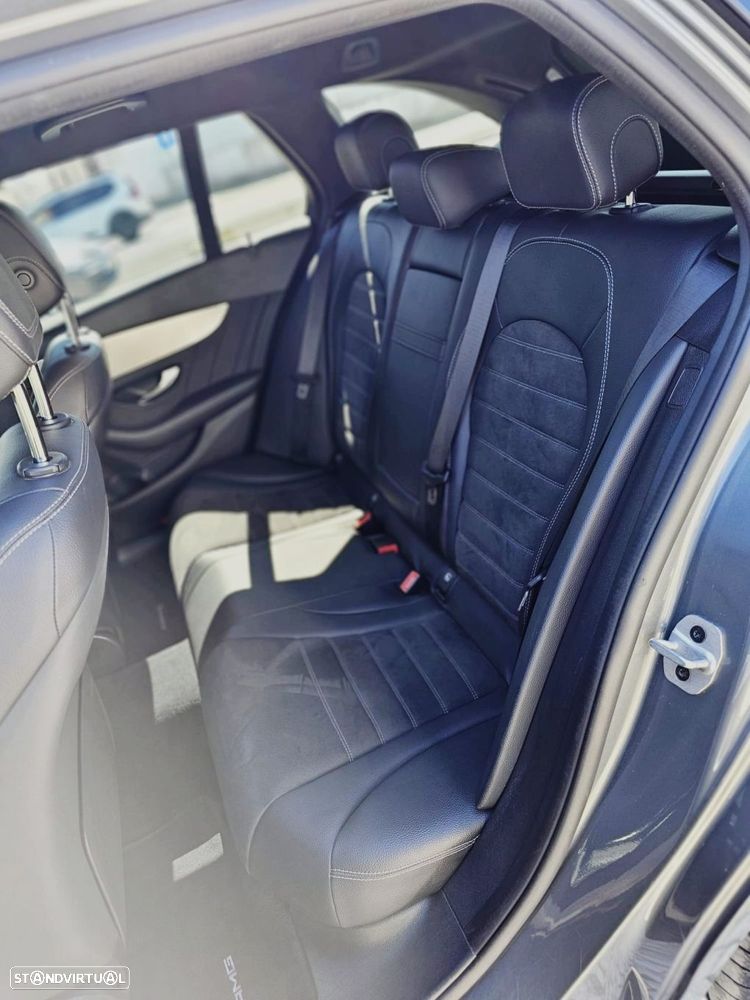 Mercedes-Benz C 300 - 12