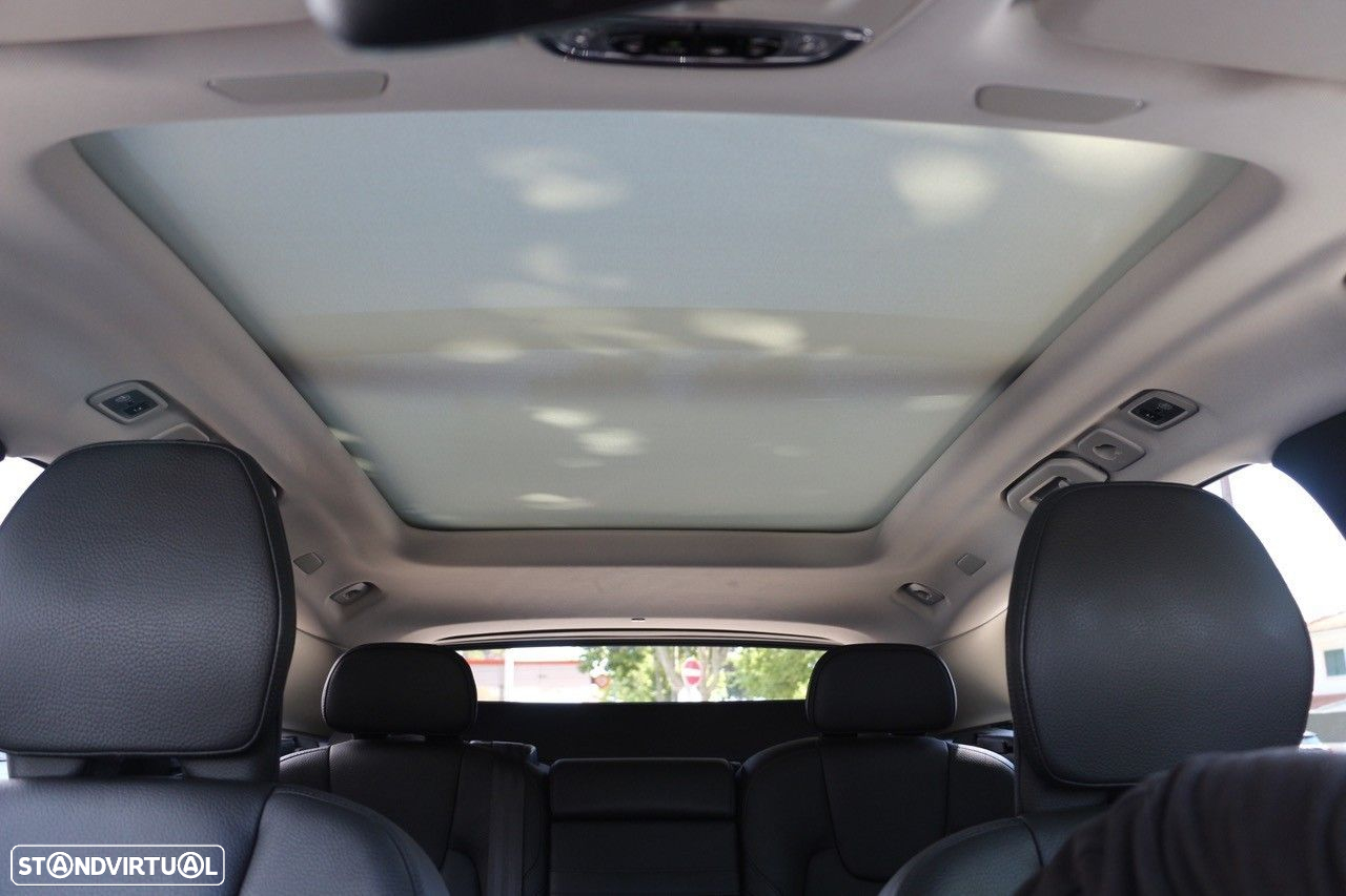 Volvo XC 60 2.0 T6 PHEV Inscription AWD - 14