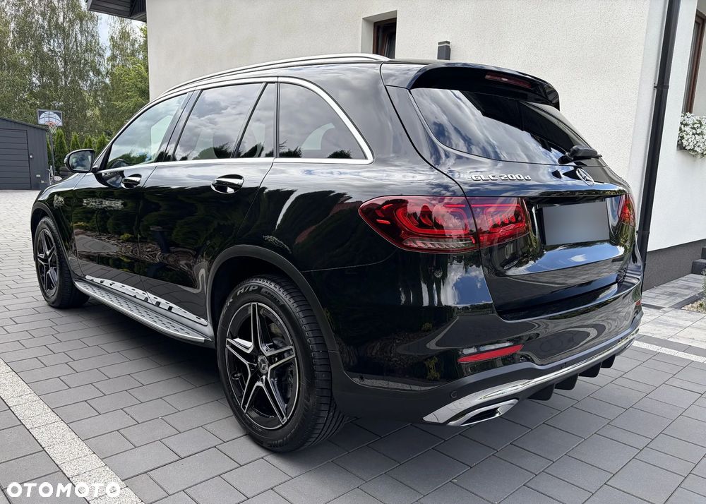 Mercedes-Benz GLC - 2