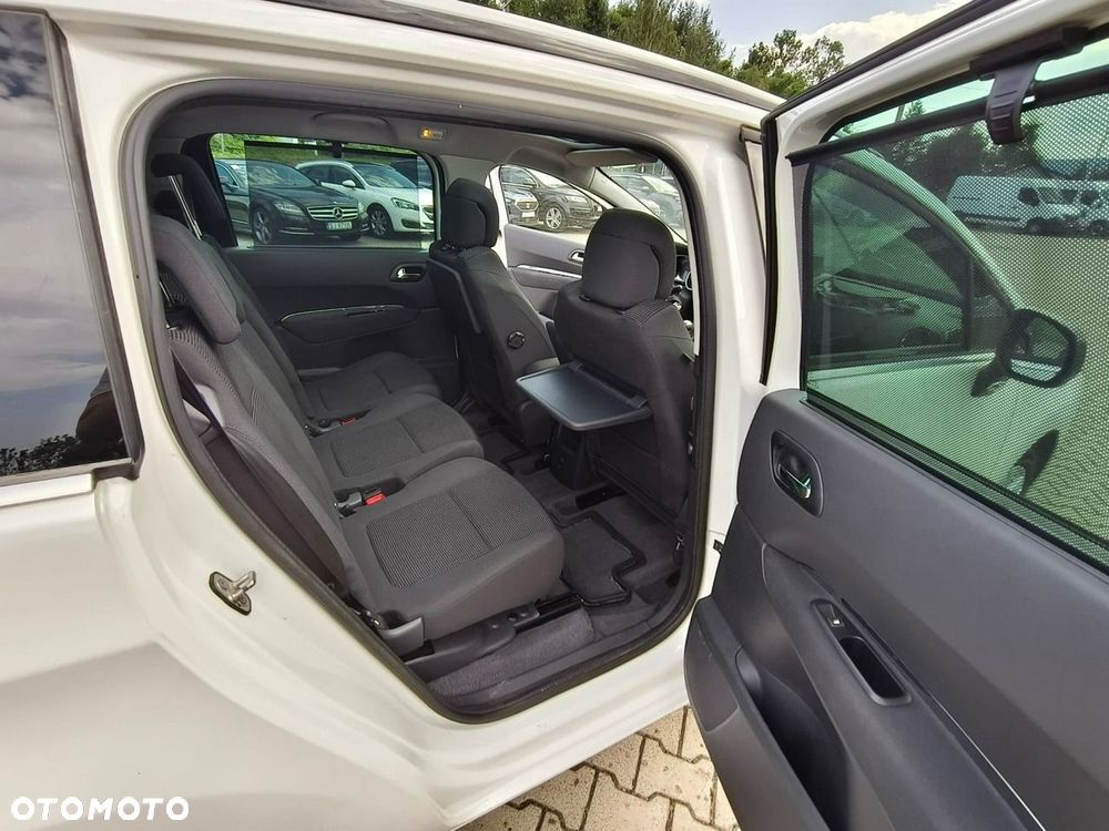 Peugeot 5008 - 15