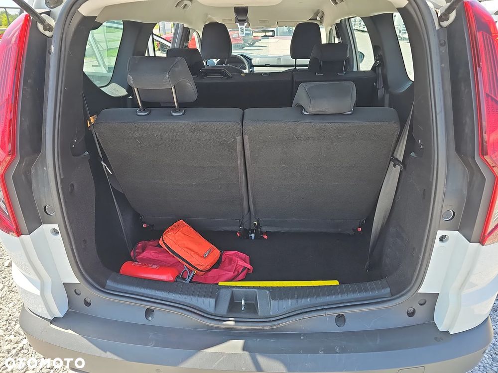 Dacia Jogger 1.0 TCe Essential 7os - 19