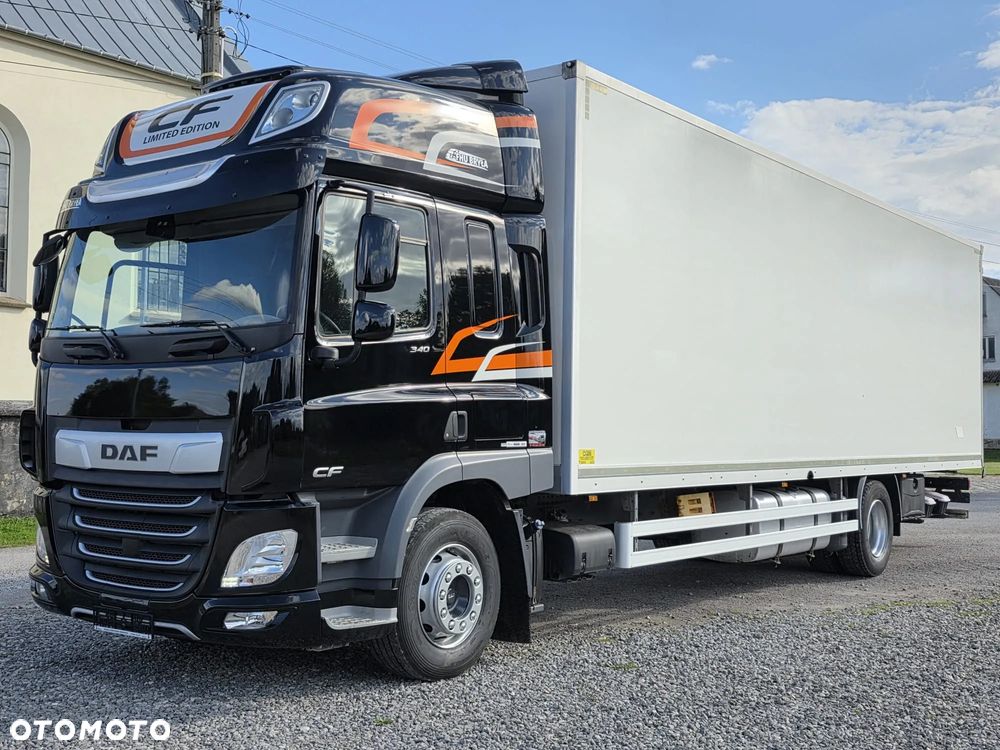 DAF CF 340 / E6 / 23 EUROPALETY / SILNIK 10 837 cm3 / IZOTERMA / NOWE TACHO G2V2 /  WINDA/ NOWE OPONY / DO KWIATÓW  / 2020ROK / RETARDER / SPROWADZONY / JAK NOWY / KLIMA POSTOJOWA / OGRZEWANA IZOTERMA - 9