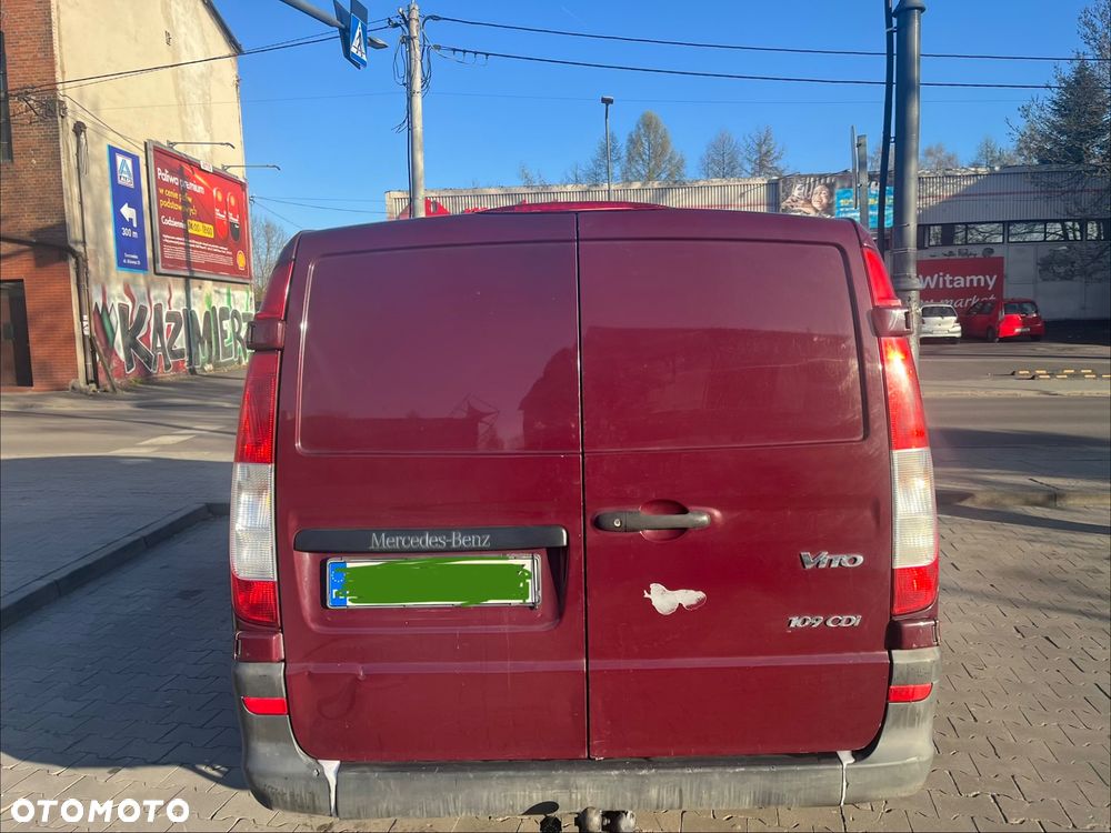 Mercedes-Benz VITO - 15