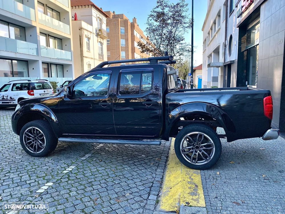 Nissan Navara 2.5 dCi CD XE 4WD - 10