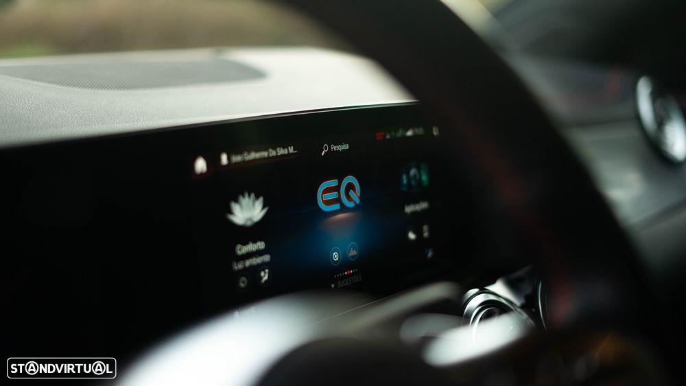 Mercedes-Benz EQA 250 AMG Line - 11