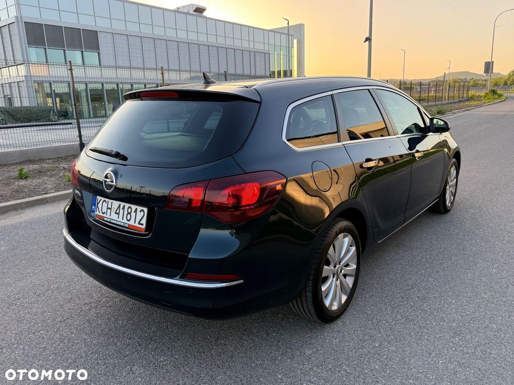 Opel Astra 1.4 Turbo Exklusiv - 8