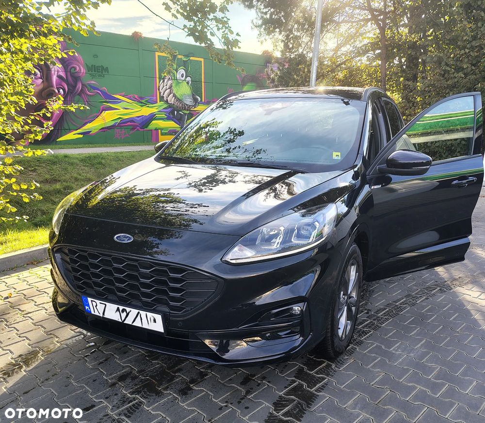 Ford Kuga 1.5 EcoBoost ST-LINE - 3