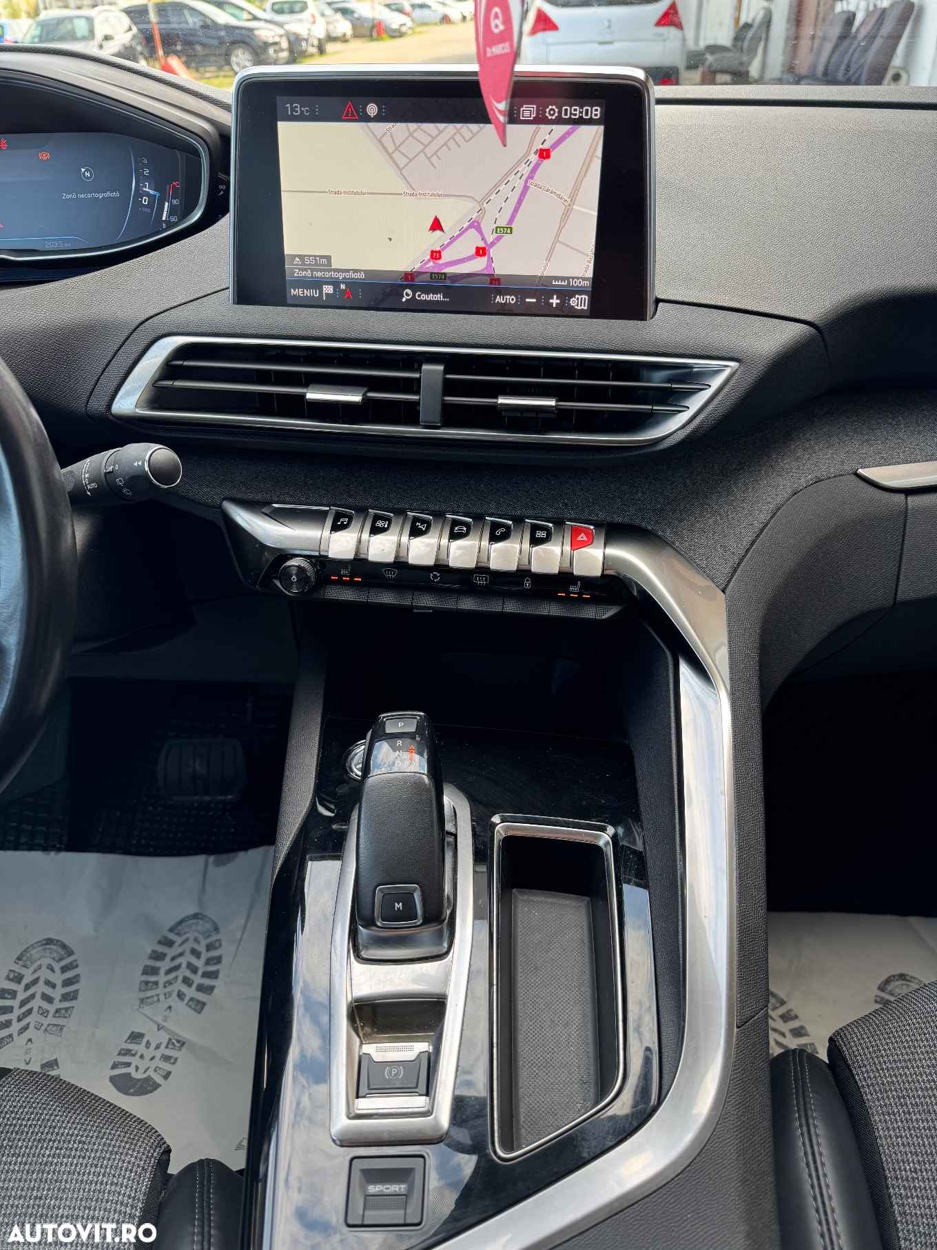 Peugeot 3008 1.2 PureTech Turbo S&S EAT6 Allure - 13