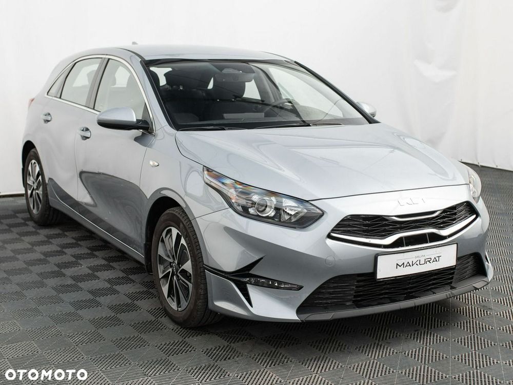 Kia Ceed 1.5 T-GDI M - 4
