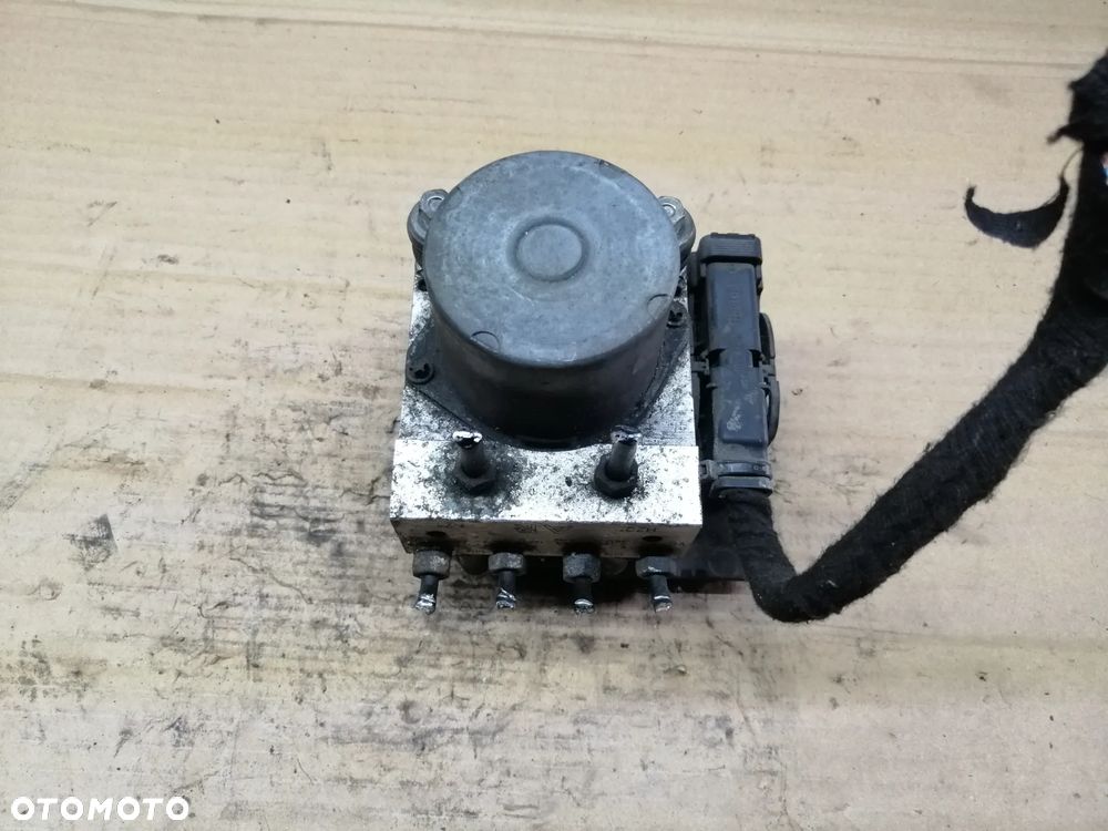 Opel Corsa D pompa hamulcowa 0265950402 13236013 plus wtyczka z wiązką - 1