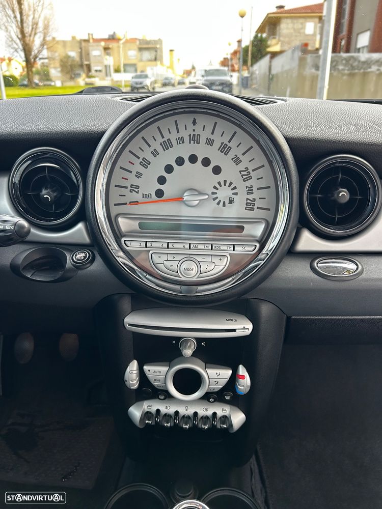 MINI 3 Portas Cooper - 10