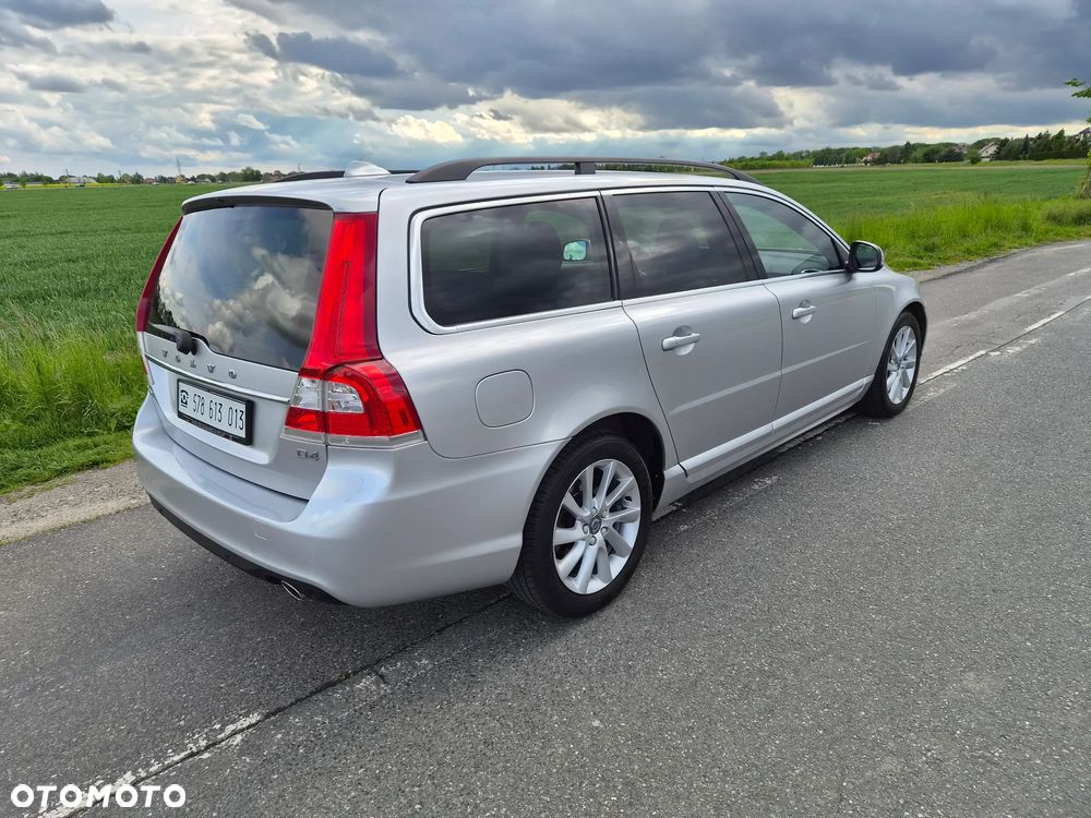 Volvo V70 D4 Drive-E Momentum - 4