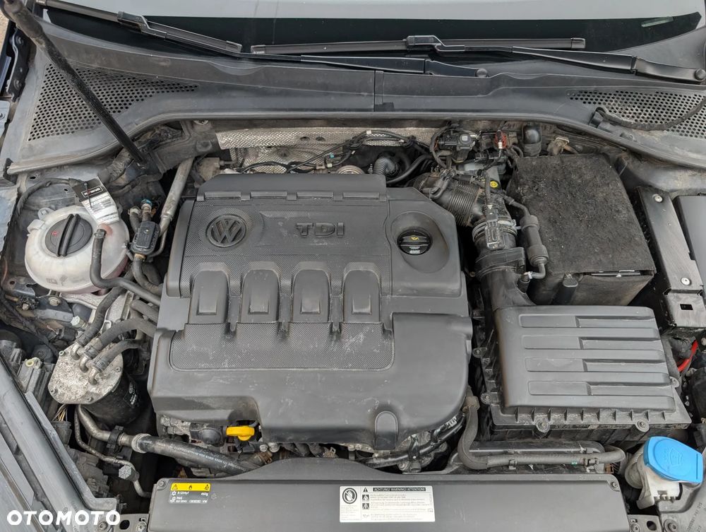 Volkswagen Golf 1.6 TDI BMT Comfortline - 20