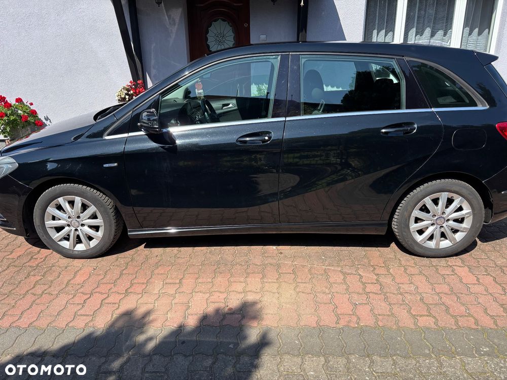 Mercedes-Benz Klasa B 200 CDI (BlueEFFICIENCY) - 6