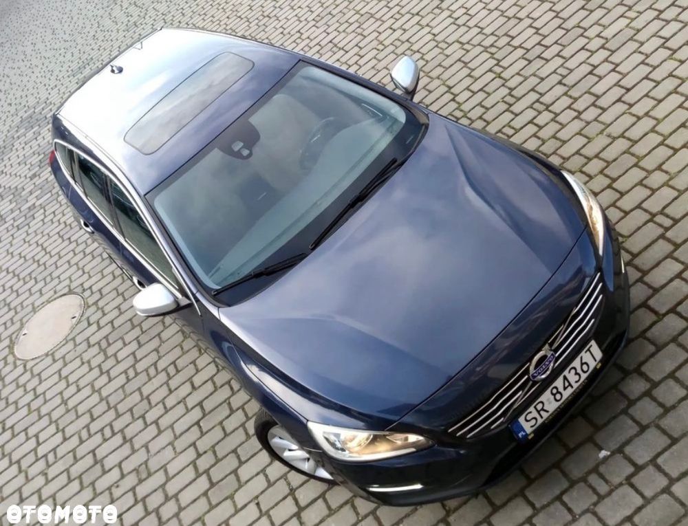 Volvo V60 D4 Momentum - 3
