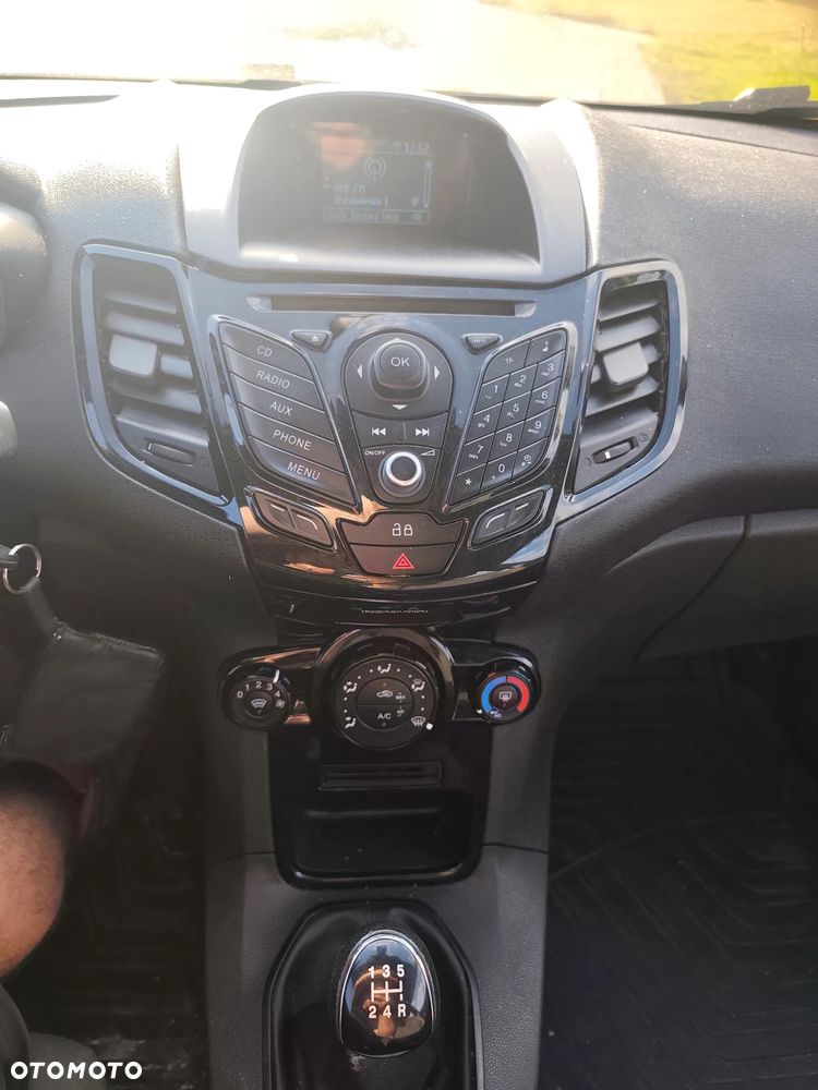 Ford Fiesta 1.6 TDCi Individual - 7