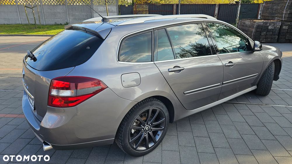 Renault Laguna 2.0 DCi GT 4WS - 3