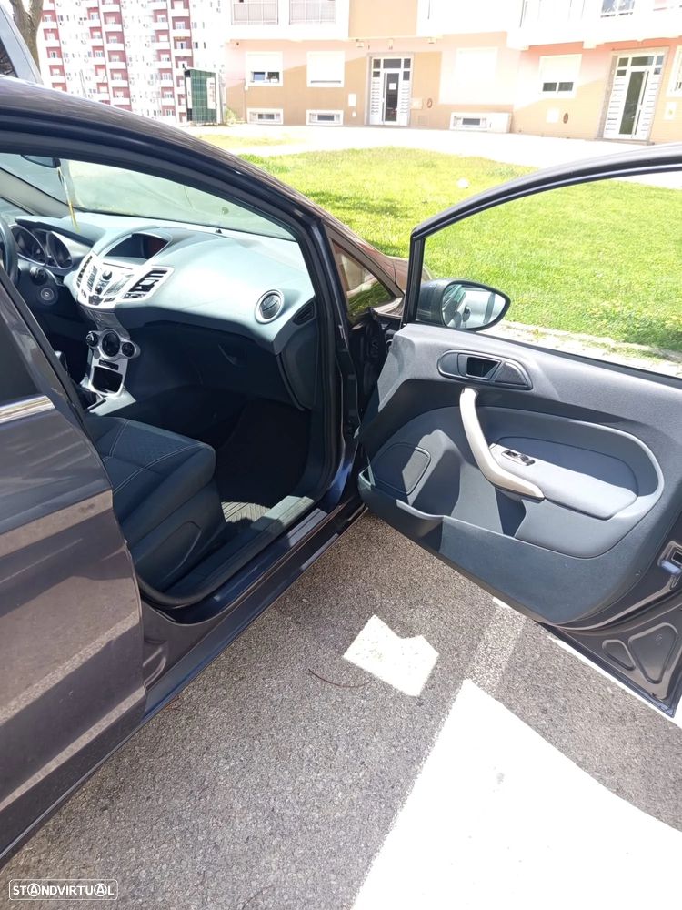 Ford Fiesta 1.25 Titanium 124g - 7