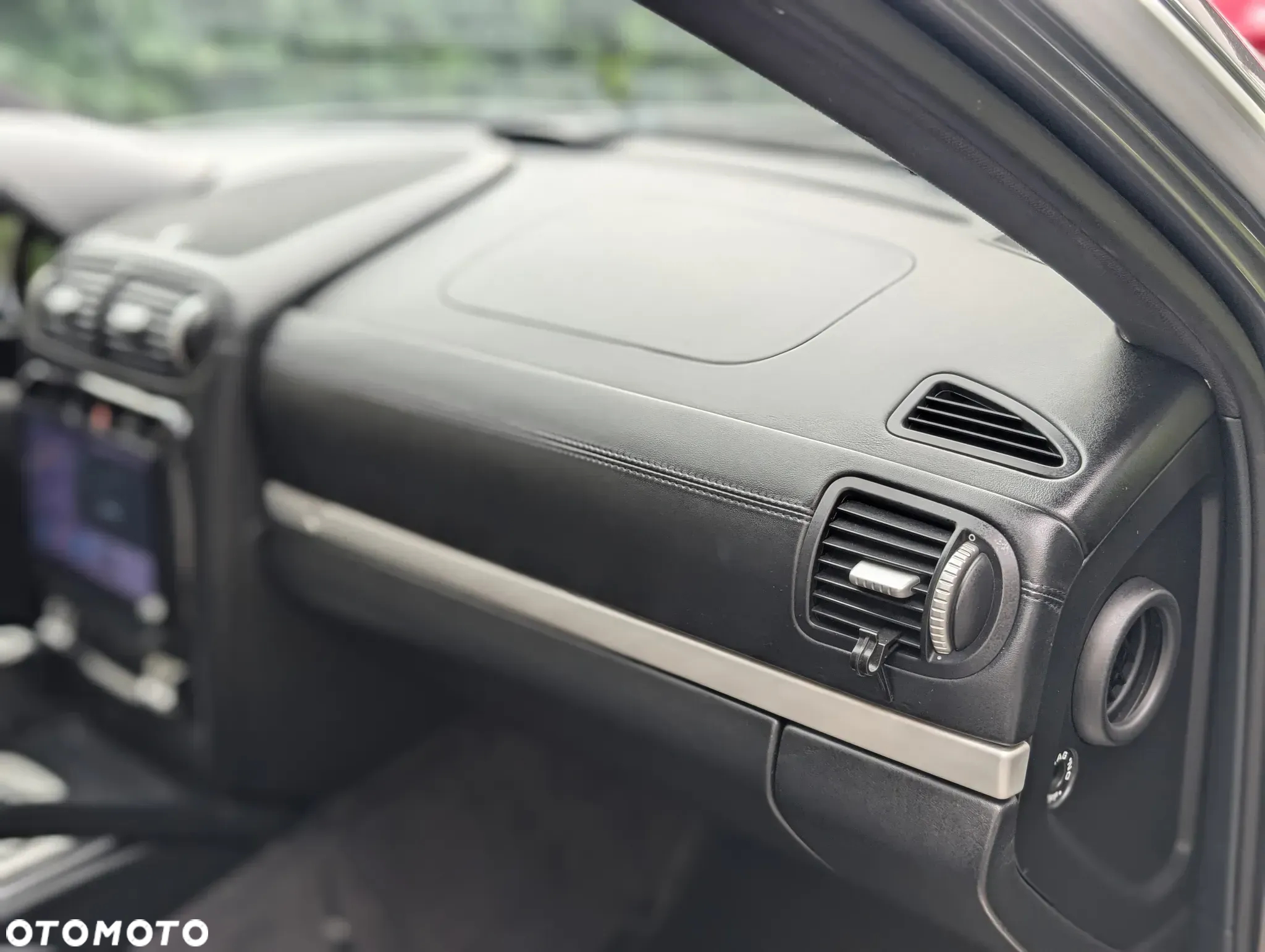 Porsche Cayenne - 17