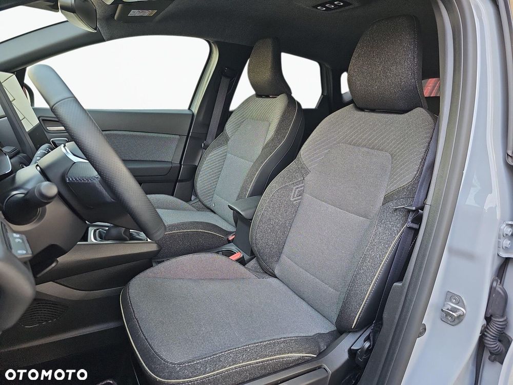 Renault Captur - 13