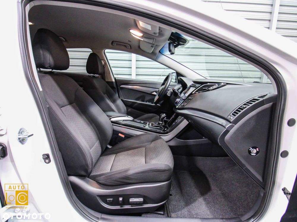 Hyundai i40 1.7 CRDi Automatik Premium - 9