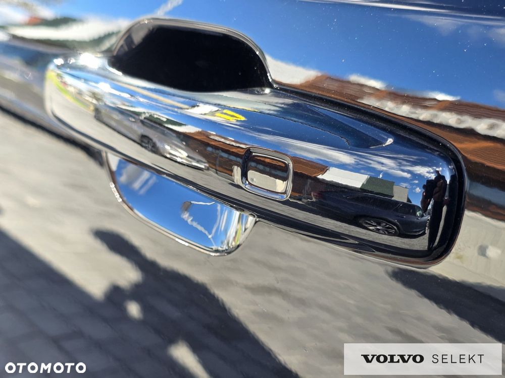 Volvo XC 90 - 40