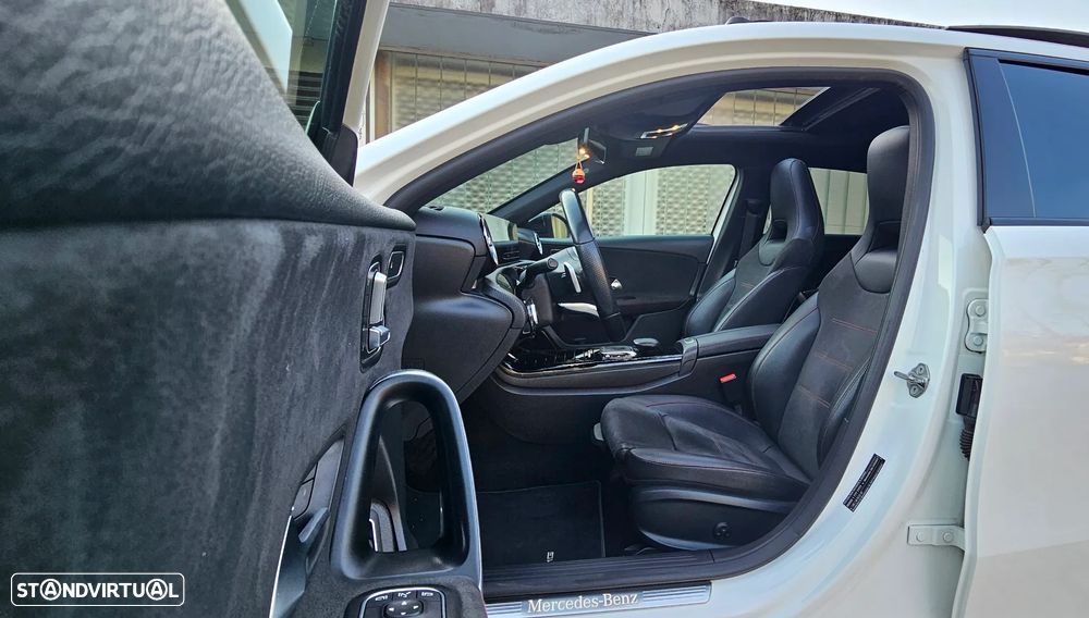 Mercedes-Benz A 250 e 8G-DCT AMG Line - 11