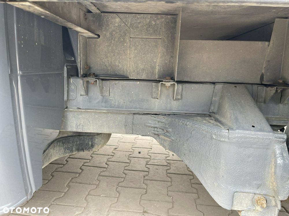 Volkswagen Transporter - 7