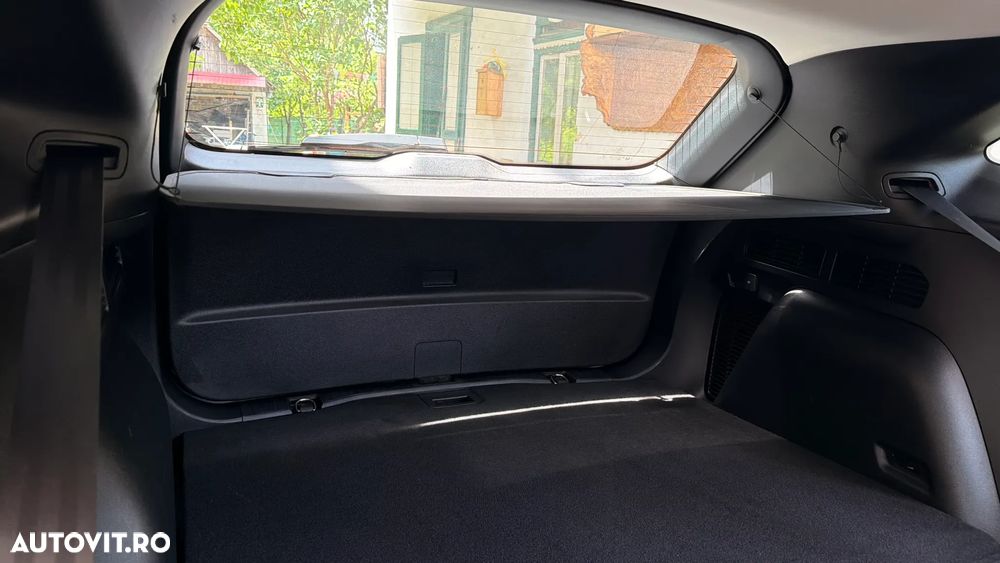 Ford Kuga 2.5 Duratec FHEV FWD Titanium - 32