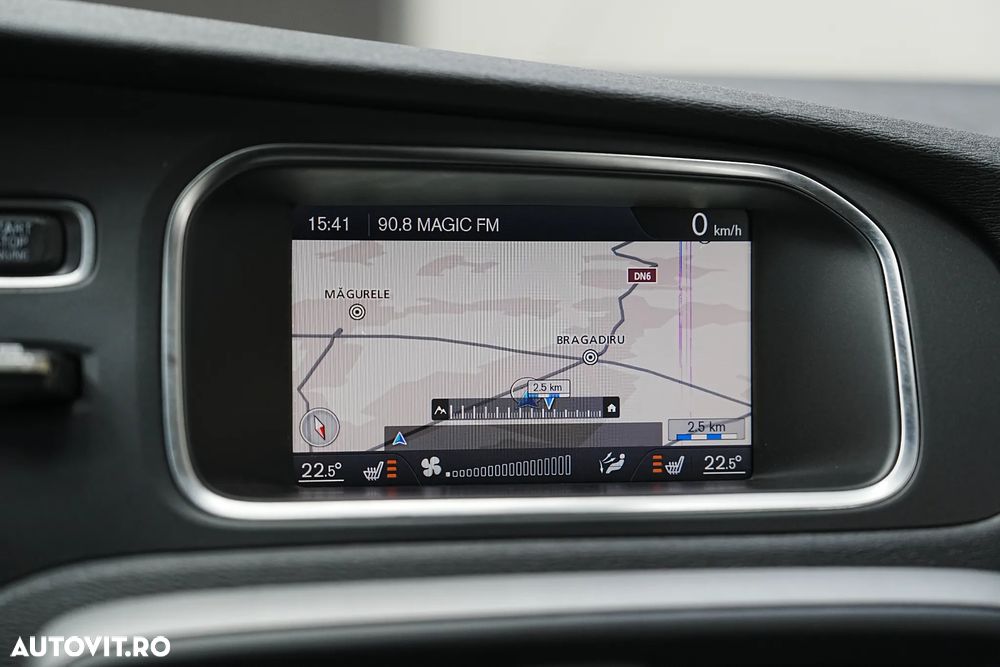 Volvo V40 D2 ECO Basic - 25