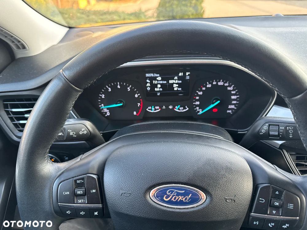 Ford Focus 1.0 EcoBoost Trend Edition - 8
