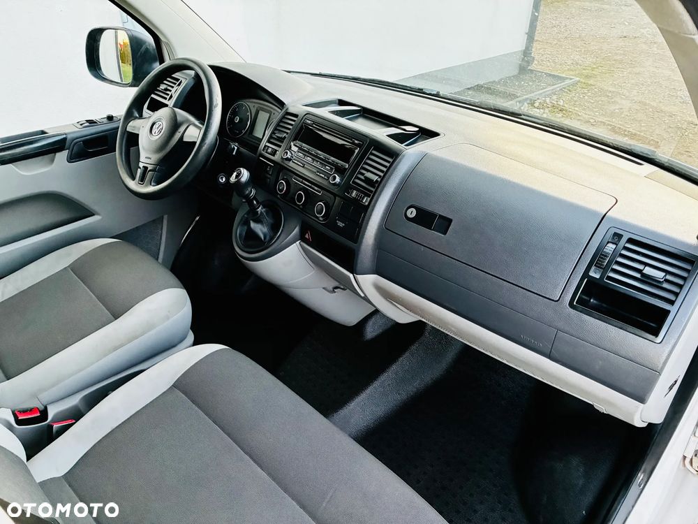 Volkswagen Transporter - 15