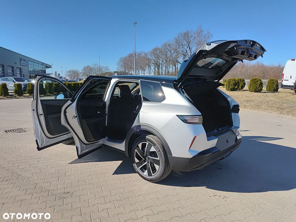 Opel Grandland - 32