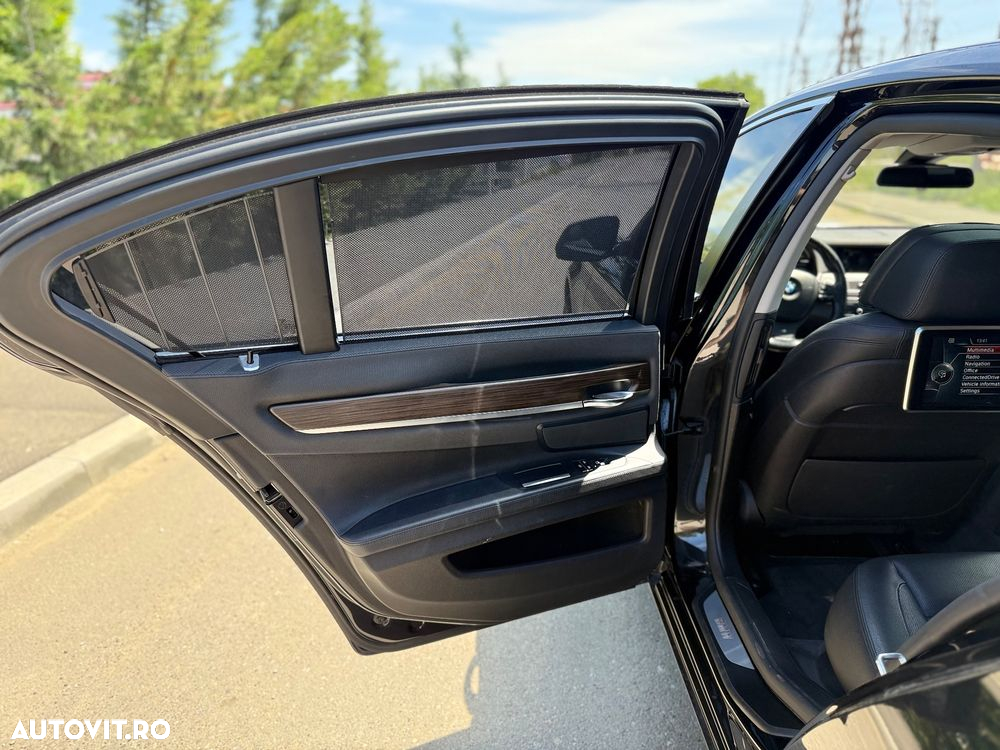 BMW Seria 7 740d xDrive Edition Exclusive - 10